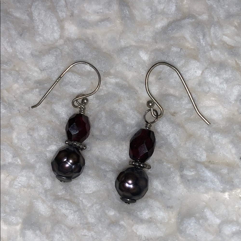FREE GIFT: Faceted Pearl & Red Dangle Earrings